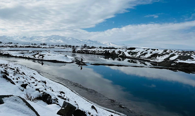 Murat Nehri’nin yüzeyi buz tuttu