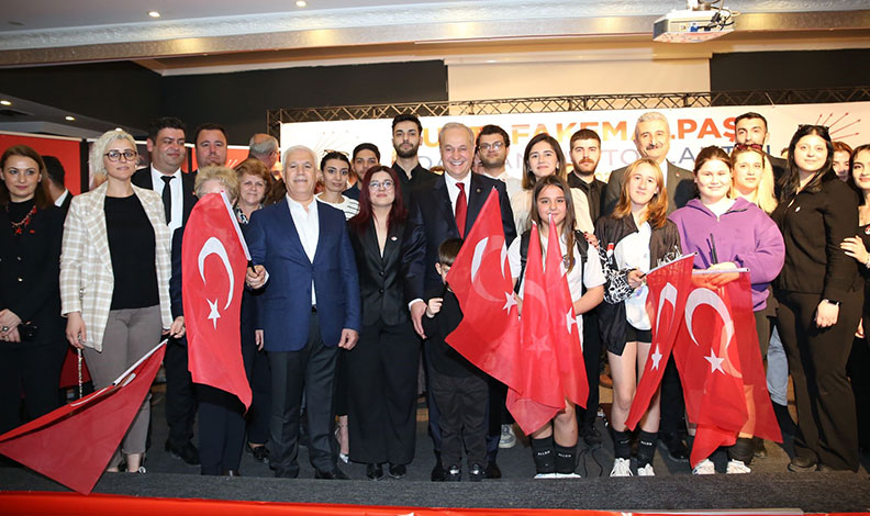 Bozbey’den sinema ve sosyal tesis sözü