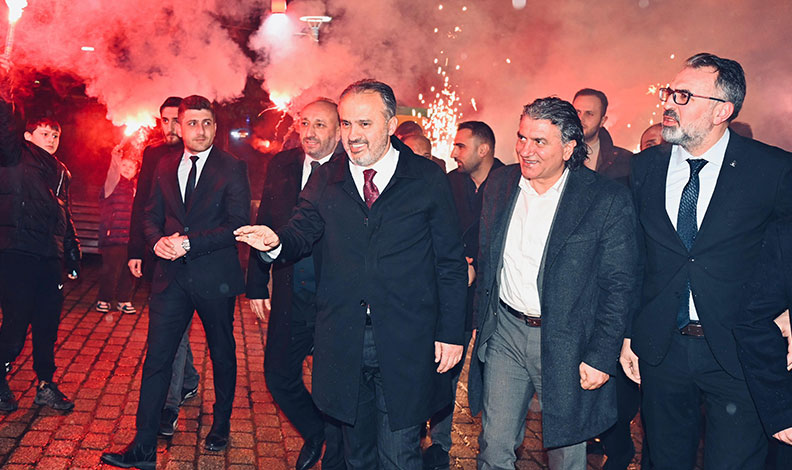 “Bugünü imar ediyor, geleceği inşa ediyoruz”