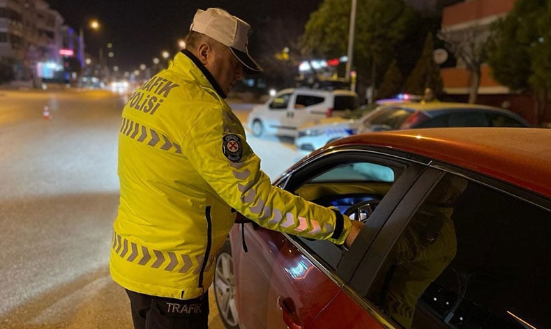 Balıkesir’de 67 araç trafikten men edildi
