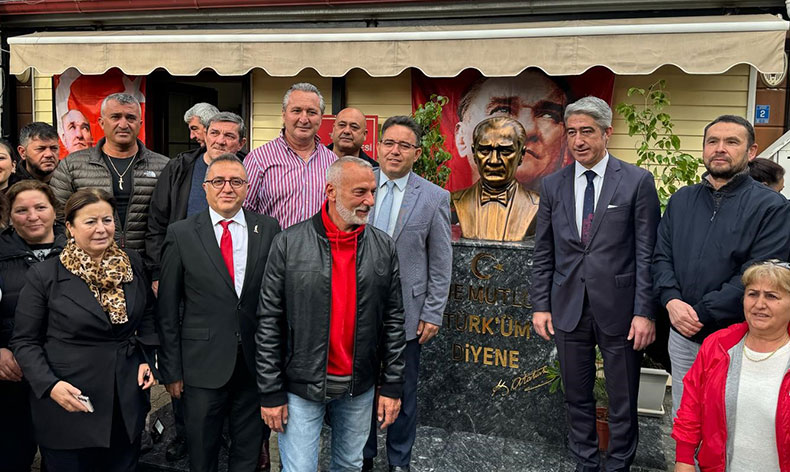 Çıldır Mahallesi’ne Atatürk büstü