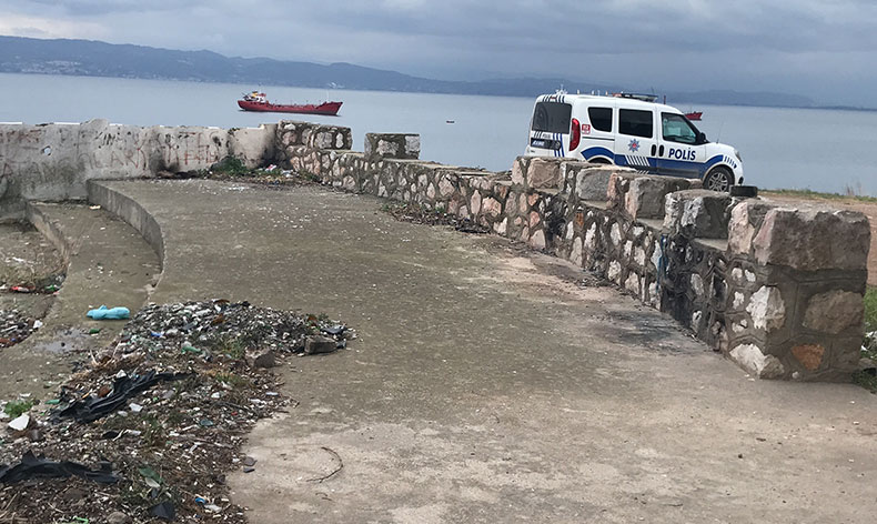 Yarı çıplak halde cesedi bulunmuştu