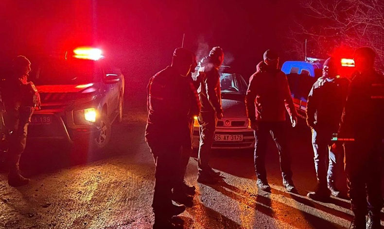Ormanlık alanda kaybolan 4 kişi bulundu