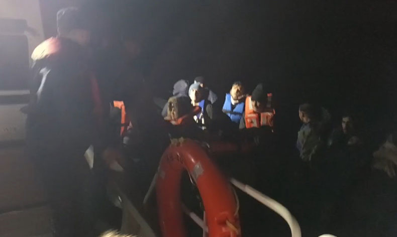 15’i çocuk 42 göçmen yakalandı