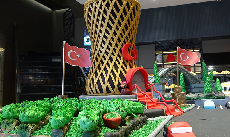 Rize’nin simgelerini pastaya dönüştürdüler