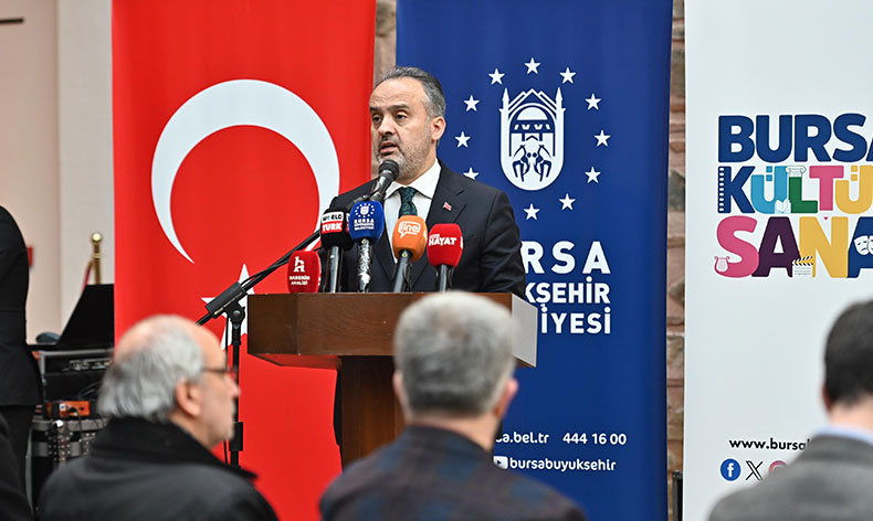 Sultan 2. Murad Han dualarla anıldı