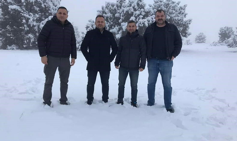 Kar yağışını duyanlar soluğu o köyde aldı