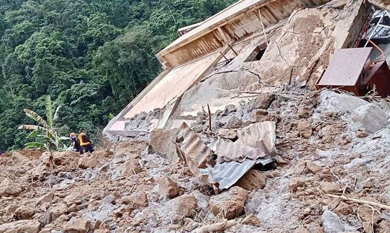 Filipinler’deki toprak kaymasında can kaybı 37’ye yükseldi