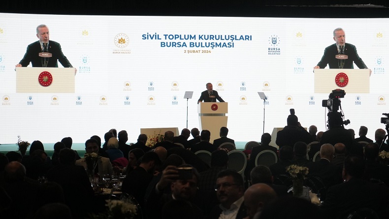 “Türk Milleti’nin verilmiş sadakası olduğunu gün geçtikçe göreceğiz”