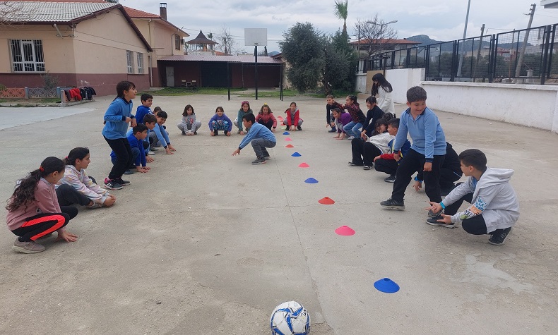 Aydın’da minikler, sporu yaşam tarzı haline getiriyor