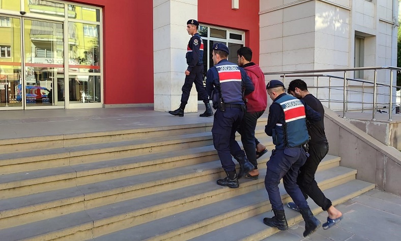 Manisa’da DEAŞ operasyonu