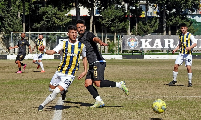 Çeşme’de yerel derbinin galibi Alaçatıspor
