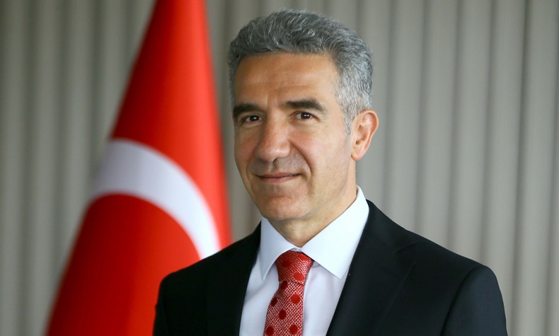 Karşıyaka’da Veysi Kubba istifa etti