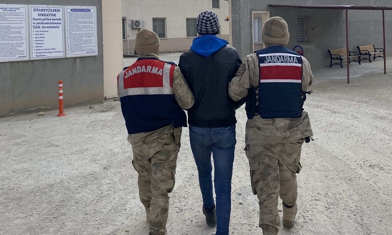 Ağrı’da 3 firari yakalandı