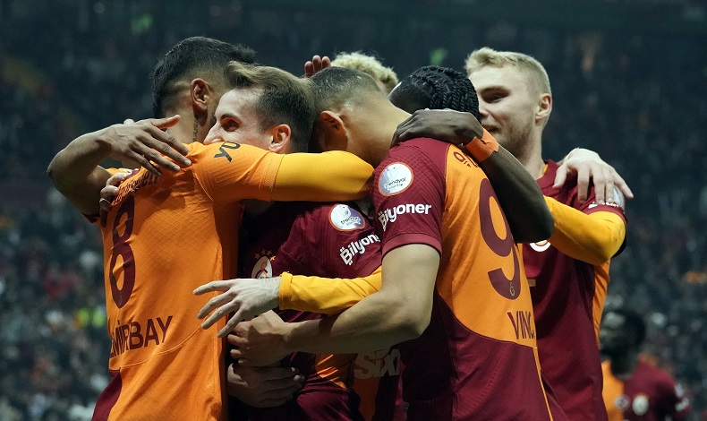 Galatasaray evindeki kaybetmeme serisini 31 maça çıkardı