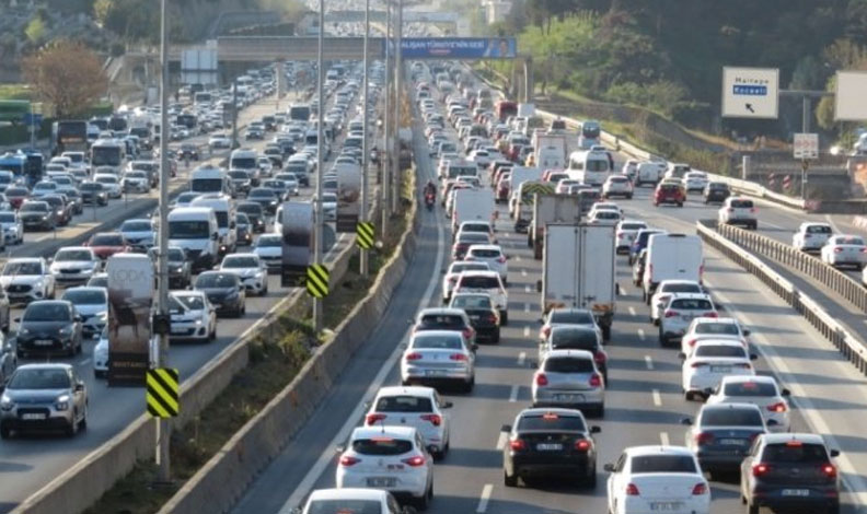 Bayramda yola çıkacaklara uyarı