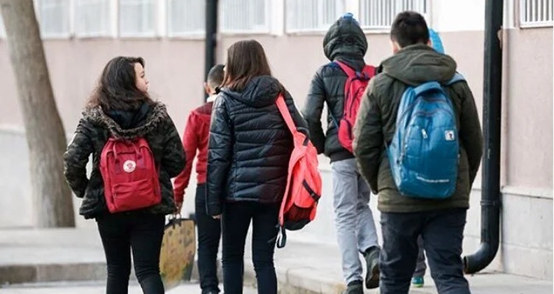 Her öğrenci yılda en az 40 saat sosyal sorumluluk projelerinde yer alacak