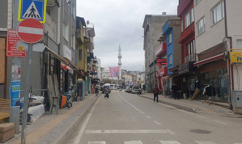 Orhaneli’de tek yön uygulaması hayata geçirildi