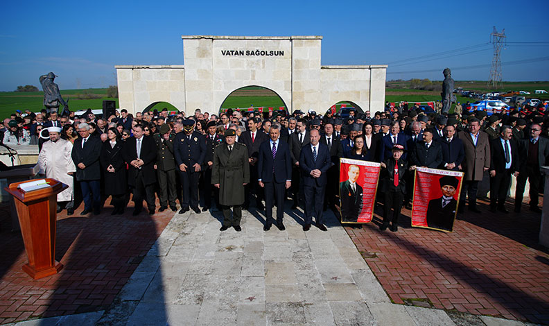 Edirne’de Çanakkale şehitleri düzenlenen törenle anıldı