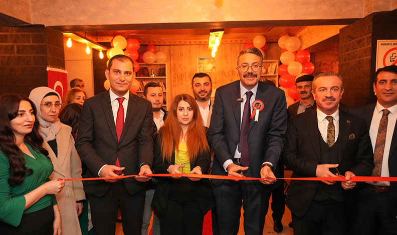 Hakkari’de “Ölümsüz Kahramanlar Köşesi” açıldı