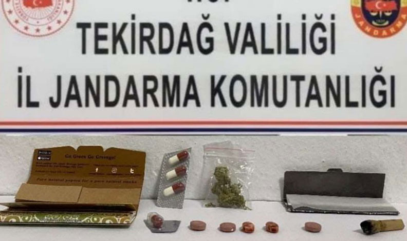 Jandarmadan uyuşturucu ve ruhsatsız silaha geçit yok