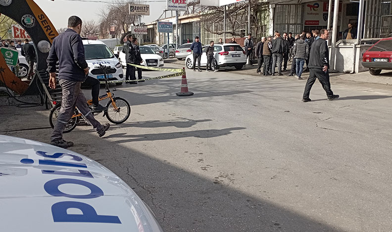 Komşuların trafik kavgası kanlı bitti