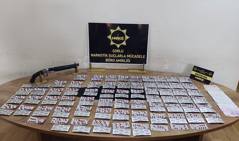Tekirdağ’da bin 876 uyuşturucu hap ele geçirildi