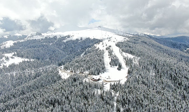 Ilgaz Dağı’nda mart ayında kar güzelliği