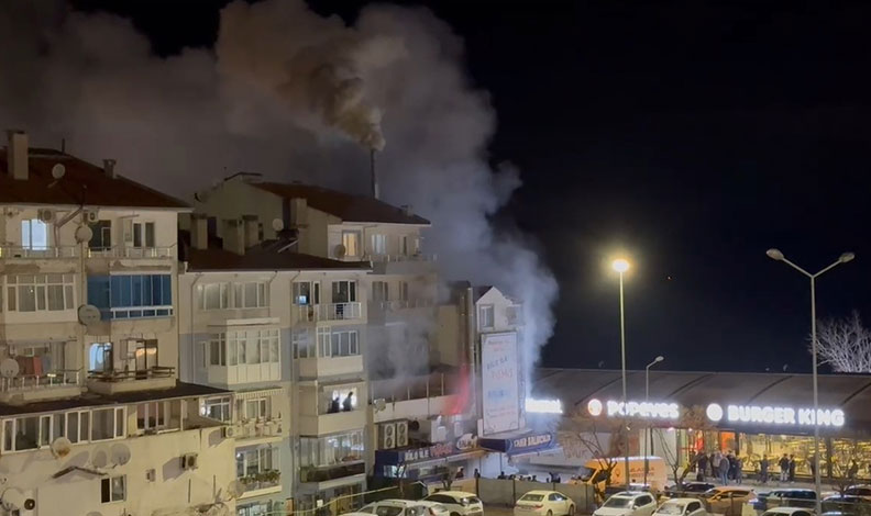 Bursa’da balıkçı restoranında korkutan yangın