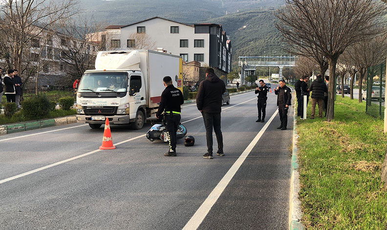 Bursa’da kazaya karışan motosiklet sürücüsü hayatını kaybetti