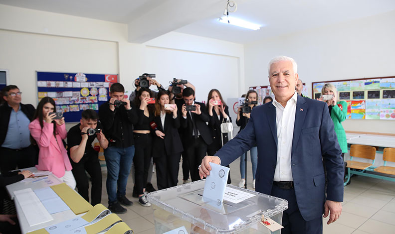 Mustafa Bozbey: Kazanan Bursamız olsun