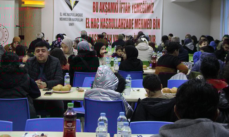 Geçmişten geleceğe uzanan el