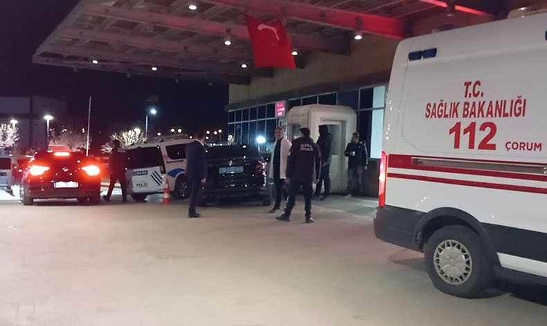 Mahkum yatağını ateşe verdi