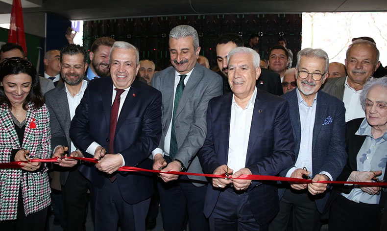 Birilerinin projelerimizi çalmasına gerek yok”