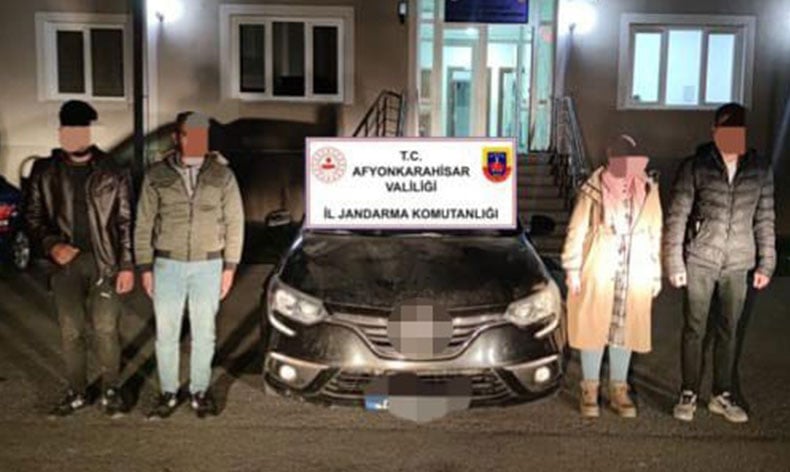 Afyonkarahisar’da 3 düzensiz göçmen yakalandı