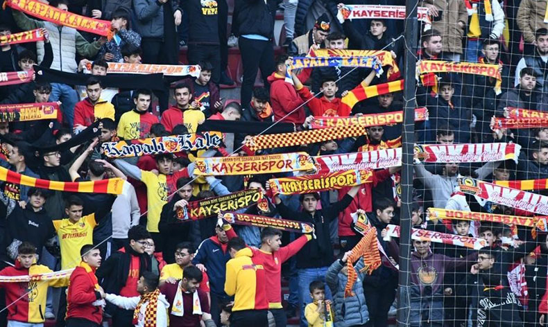 Kayserispor-Kasımpaşa maçının bileti 38 TL