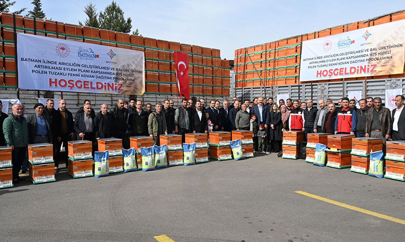 Batman’da 4 bin adet hibeli arı kovanı dağıtıldı