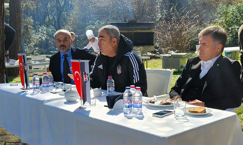 Samet Aybaba: “Montella, Semih Kılıçsoy’u yakından takip ediyor”