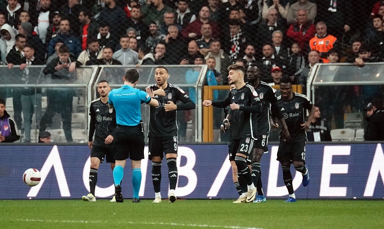 Beşiktaş, 6 maç sonra kaybetti