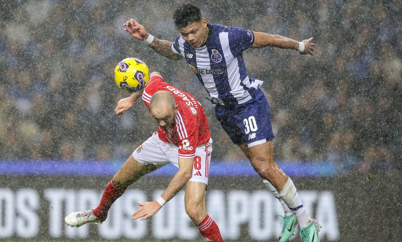 Portekiz derbisinde kazanan 5 golle Porto oldu