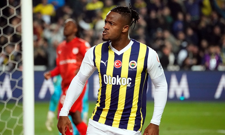 Michy Batshuayi, bu sezon 20. golünü attı