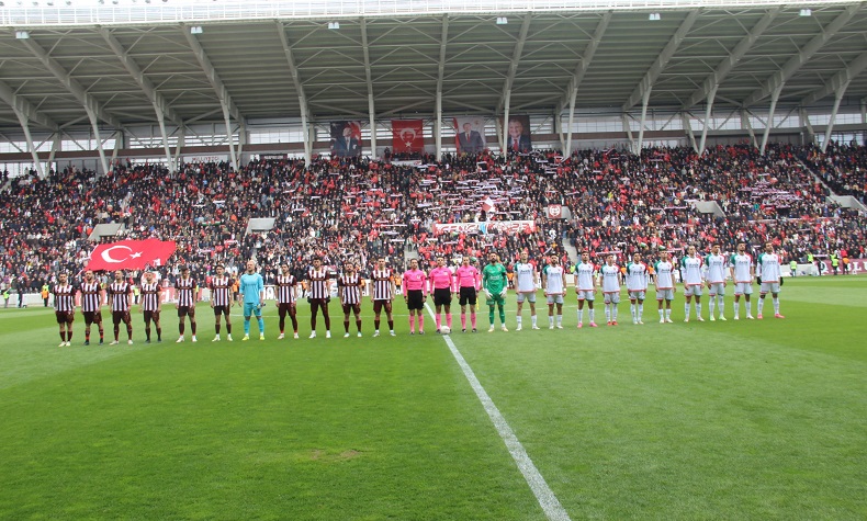 Elazığspor evinde hata yapmıyor