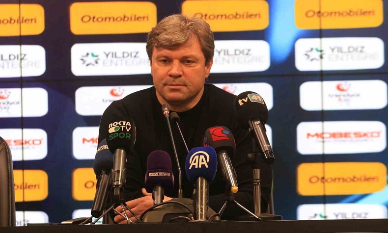 Ertuğrul Sağlam, Kocaelispor yöneticisi Tuncay Arıcan’ı yalanladı