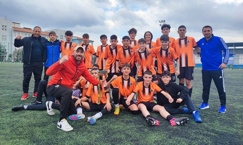 Yolspor U14’te 2. kademeye yükseldi