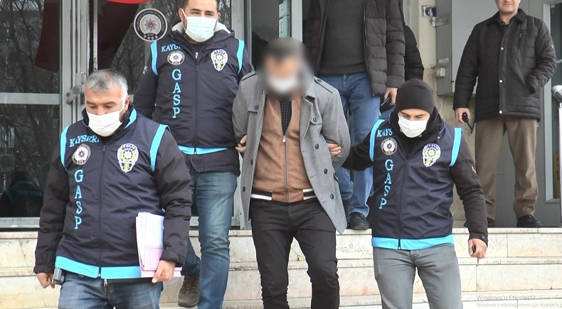 Kayseri’de sarrafı boğazından bıçaklayarak öldüren sanığa ceza yağdı