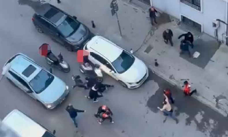 Esnaf ile motor kuryeler arasında “paketleme” kavgası