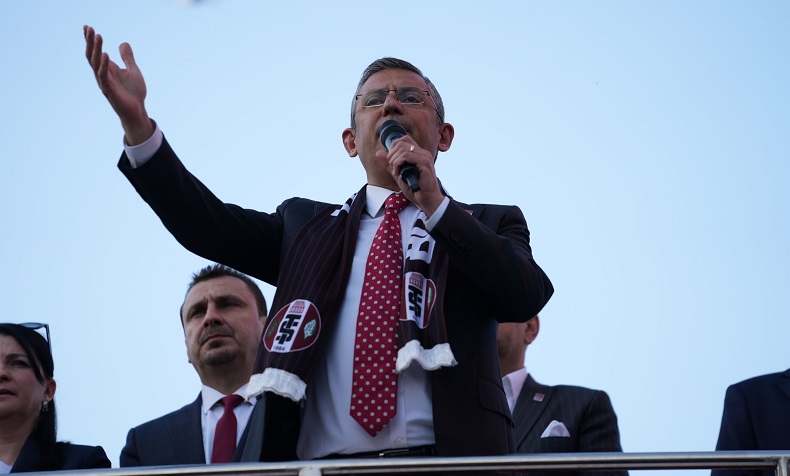 Özel’den Akşener’e cevap: “Canı sağ olsun, ablamdır”