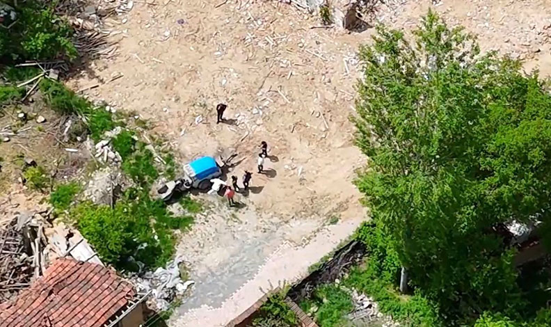 Çalınan iş makinesi dron ile bulundu
