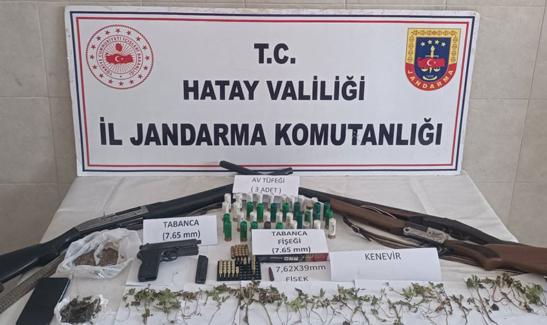 Jandarma ekiplerinden 13 şahsa gözaltı
