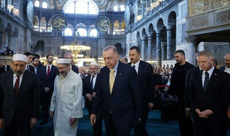 Erdoğan’dan Topkapı Sarayı’na ziyaret